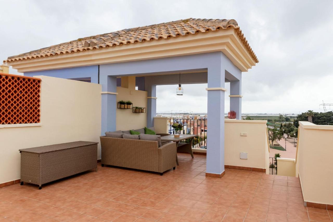 Ferienwohnung Atico Con Terraza-Solarium Y Piscina 4-6 Personas Wifi A/C Roda Exterior foto