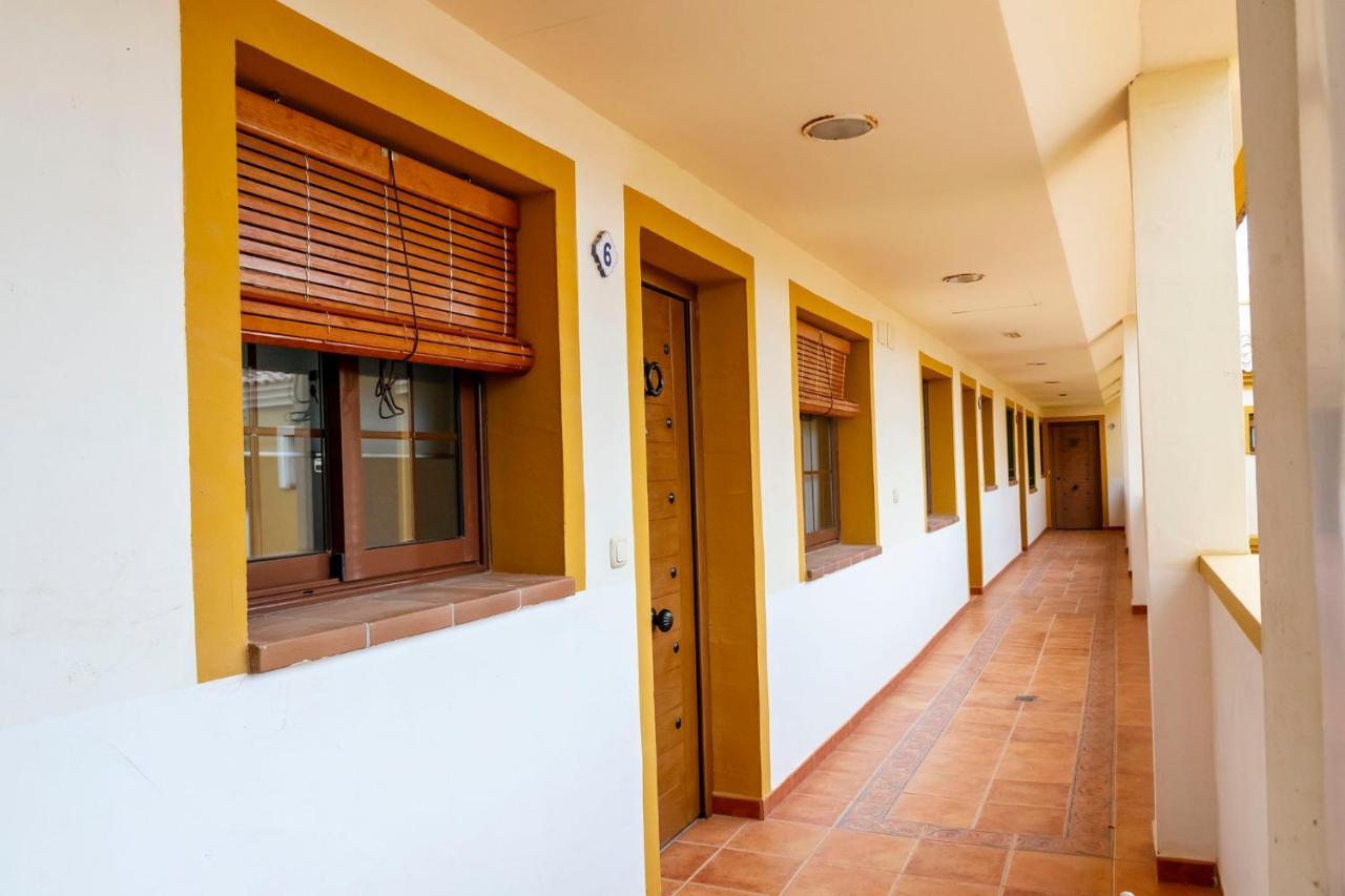 Ferienwohnung Atico Con Terraza-Solarium Y Piscina 4-6 Personas Wifi A/C Roda Exterior foto