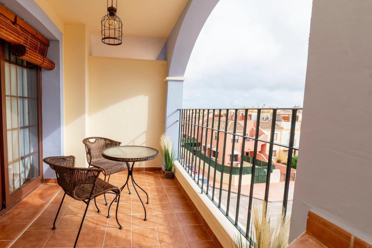 Ferienwohnung Atico Con Terraza-Solarium Y Piscina 4-6 Personas Wifi A/C Roda Exterior foto